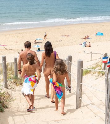 La plage naturiste de La Jenny