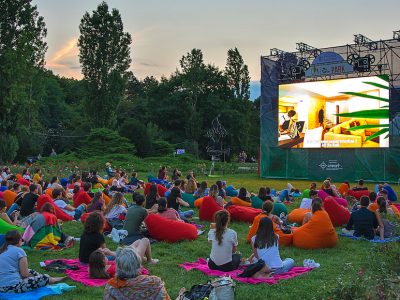 Cinéma sous les étoiles : des projections en plein air dans le Médoc