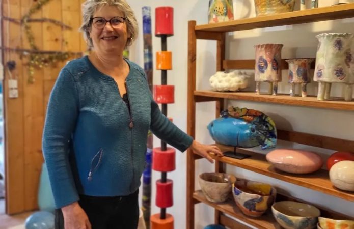 ATELIER DE LAUROS LE PORGE POTERIE RAKU CLAUDINE RUELLAN