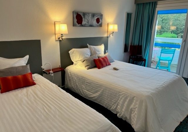 Hôtel du Porge chambre triple