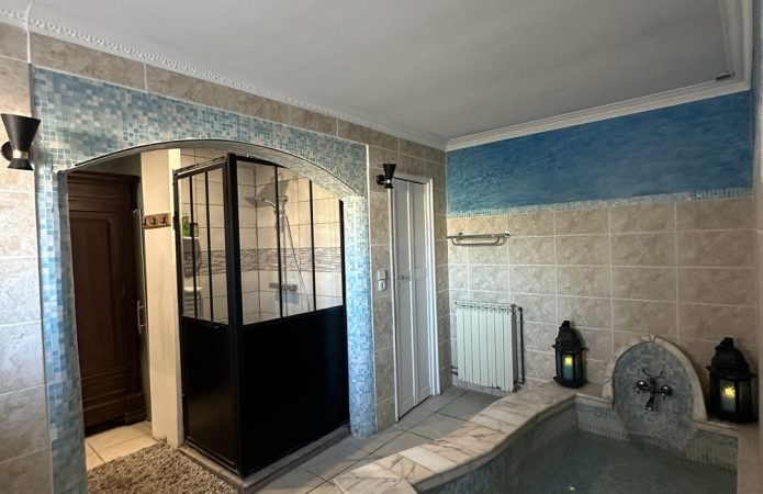 LOCATION EL MADANI MOULIS EN MEDOC (2)