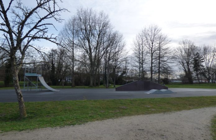 Skate parc Castelnau